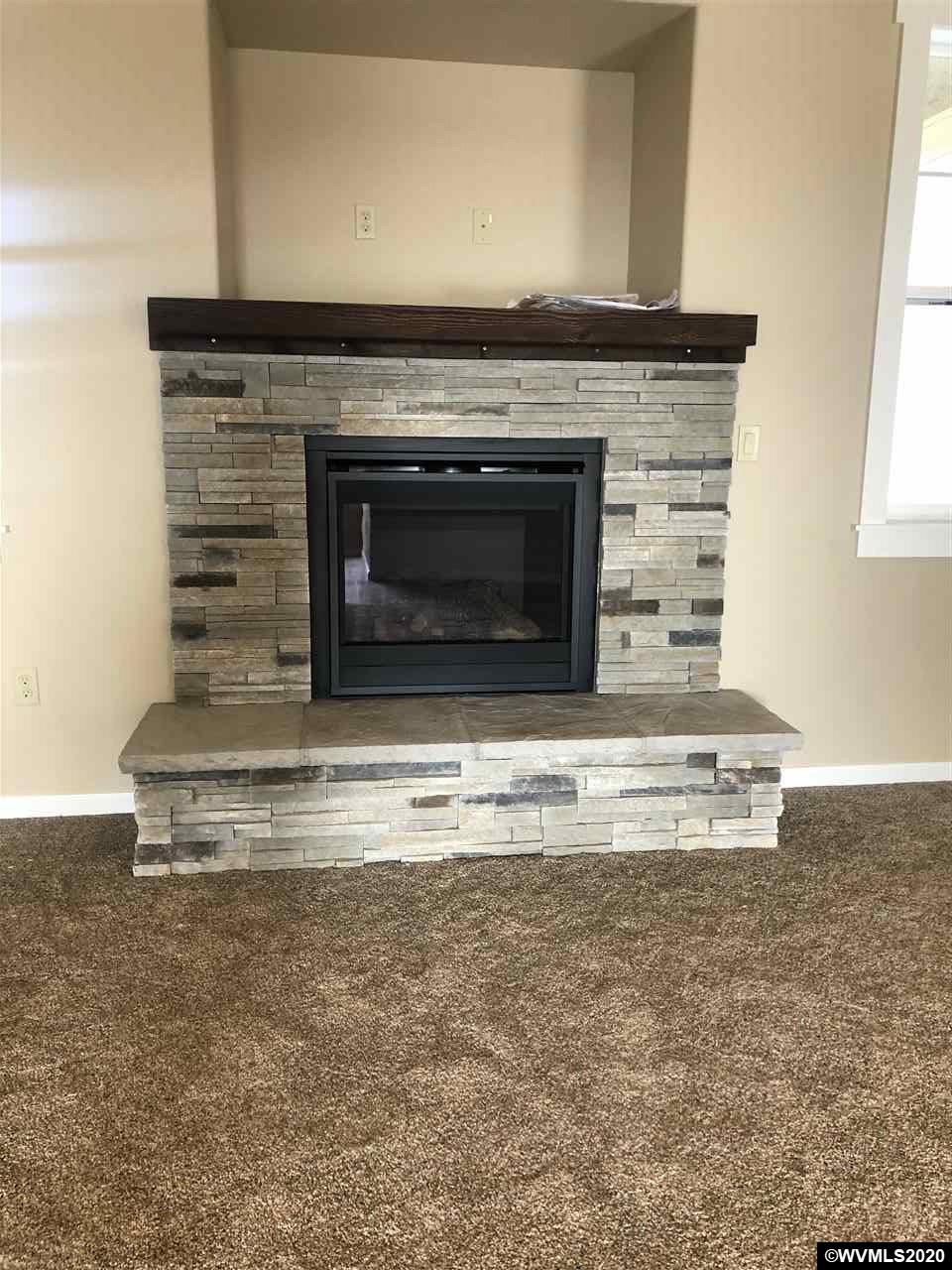3389 Alexander Lane Northeast Albany, OR 97321 - Photo 5 of 14