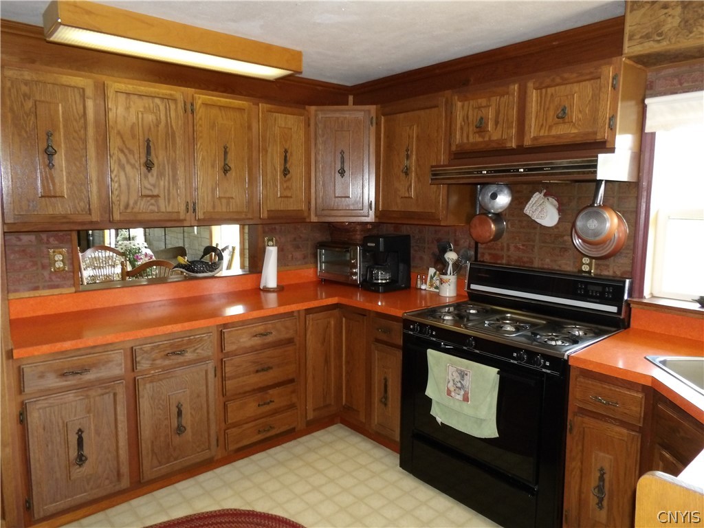 421 Cortland Road Dryden, NY 13068 - Photo 14 of 50 Kitchen