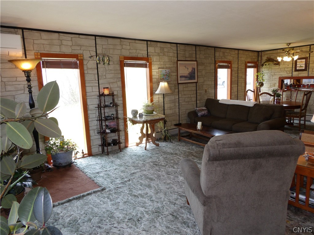 421 Cortland Road Dryden, NY 13068 - Photo 18 of 50 Livingroom