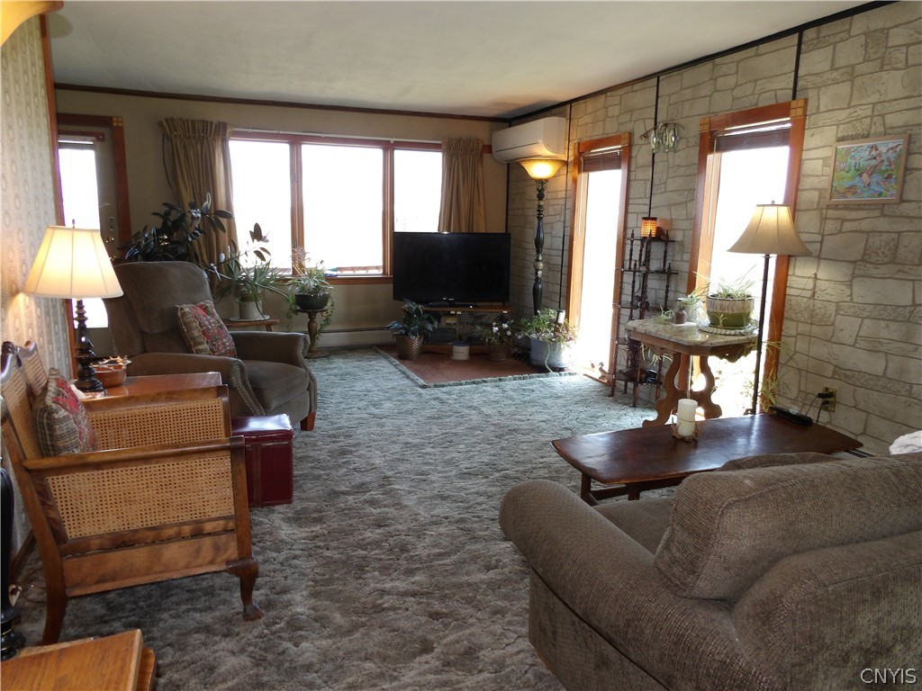 421 Cortland Road Dryden, NY 13068 - Photo 19 of 50 Livingroom
