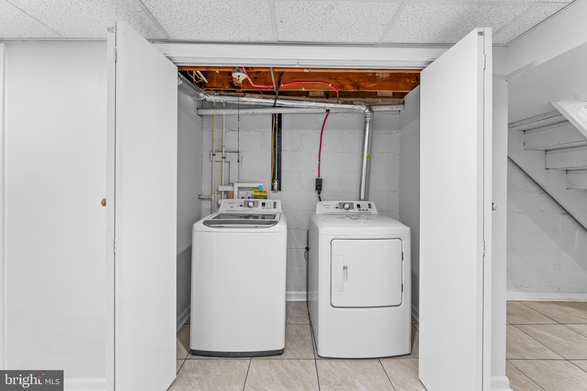 1632 Lochwood Road Baltimore, MD 21218 - Photo 31 of 46 Lower Level Washer and Dryer