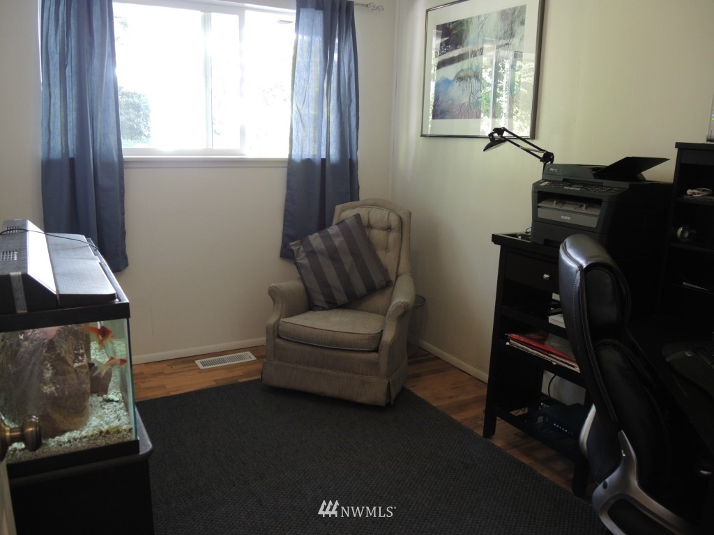 23828 7th Avenue West Bothell, WA 98021 - Photo 19 of 25 Gallery Image 19