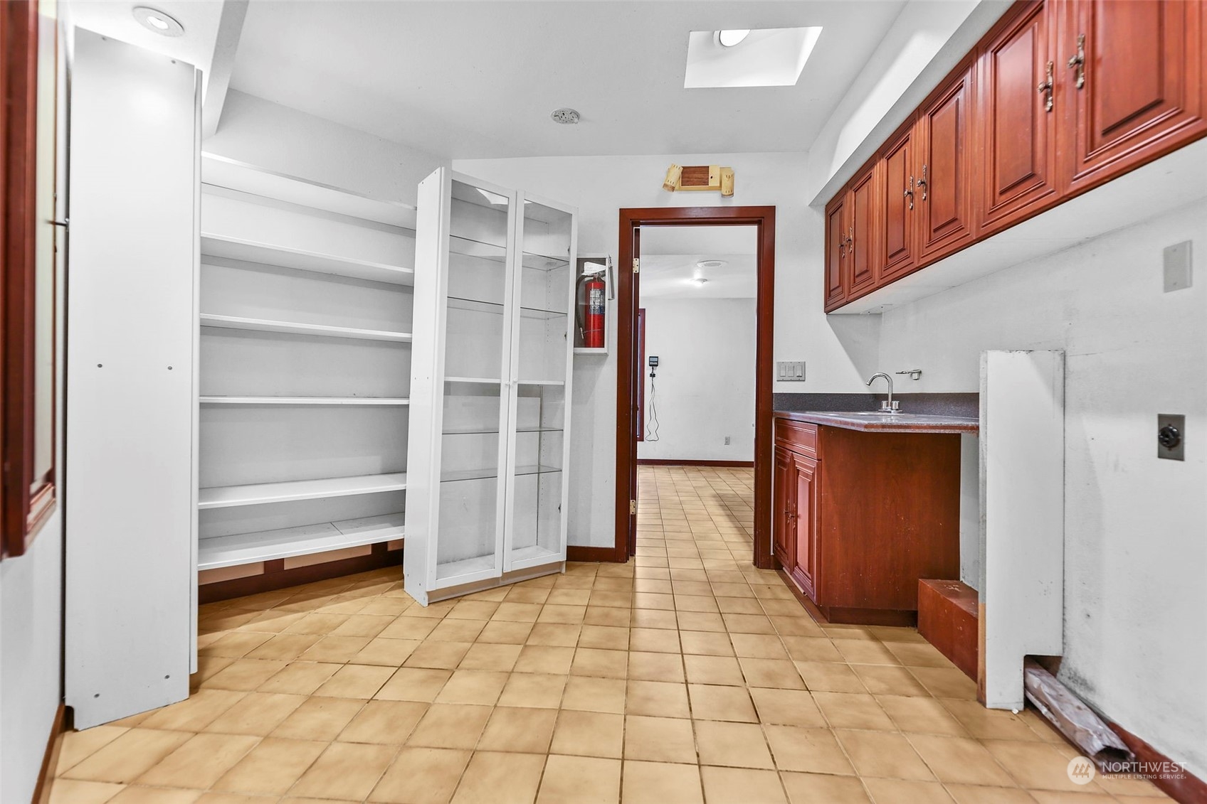 33600 132nd Street Southeast Sultan, WA 98294 - Photo 32 of 40 a view of walk in closet with empty racks