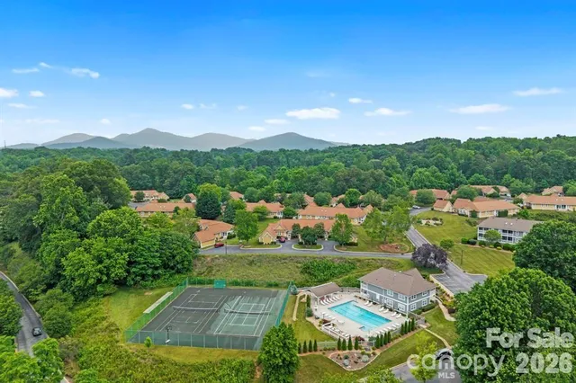 $410,000 | 1301 Hyde Park Drive, Asheville, NC 28806