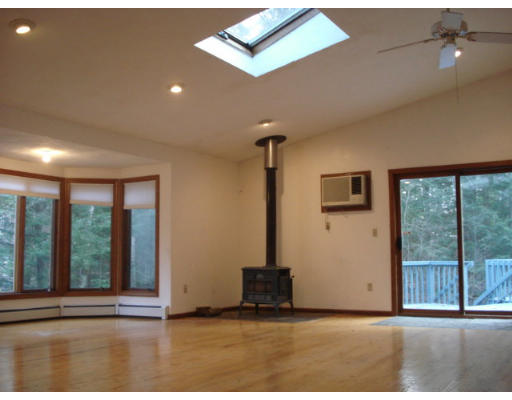 57 South Road Pepperell, MA 01463 - Photo 2 of 10 Gallery Image 2