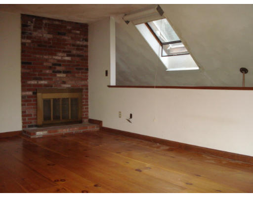 57 South Road Pepperell, MA 01463 - Photo 6 of 10 Gallery Image 6