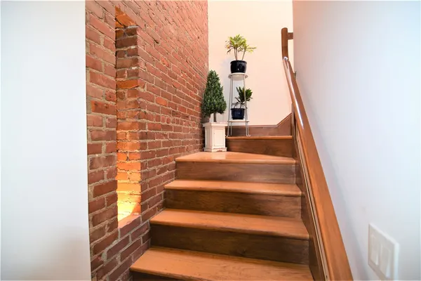$4,800 | 61 Ledge Road, Unit J, Newport, RI 02840