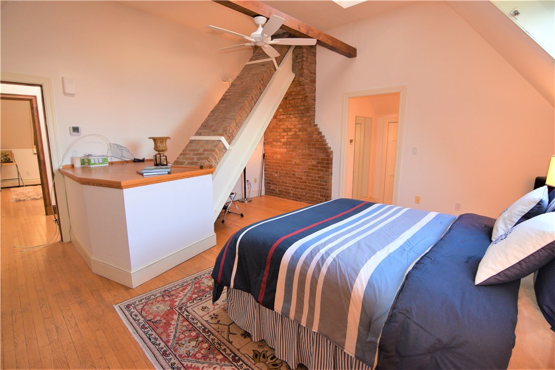 61 Ledge Road, Unit J Newport, RI 02840 - Photo 18 of 36