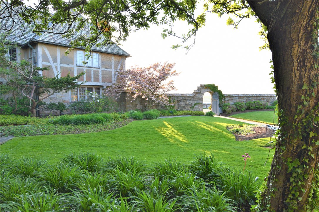 61 Ledge Road, Unit J Newport, RI 02840 - Photo 31 of 36