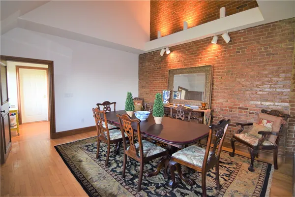 $4,800 | 61 Ledge Road, Unit J, Newport, RI 02840