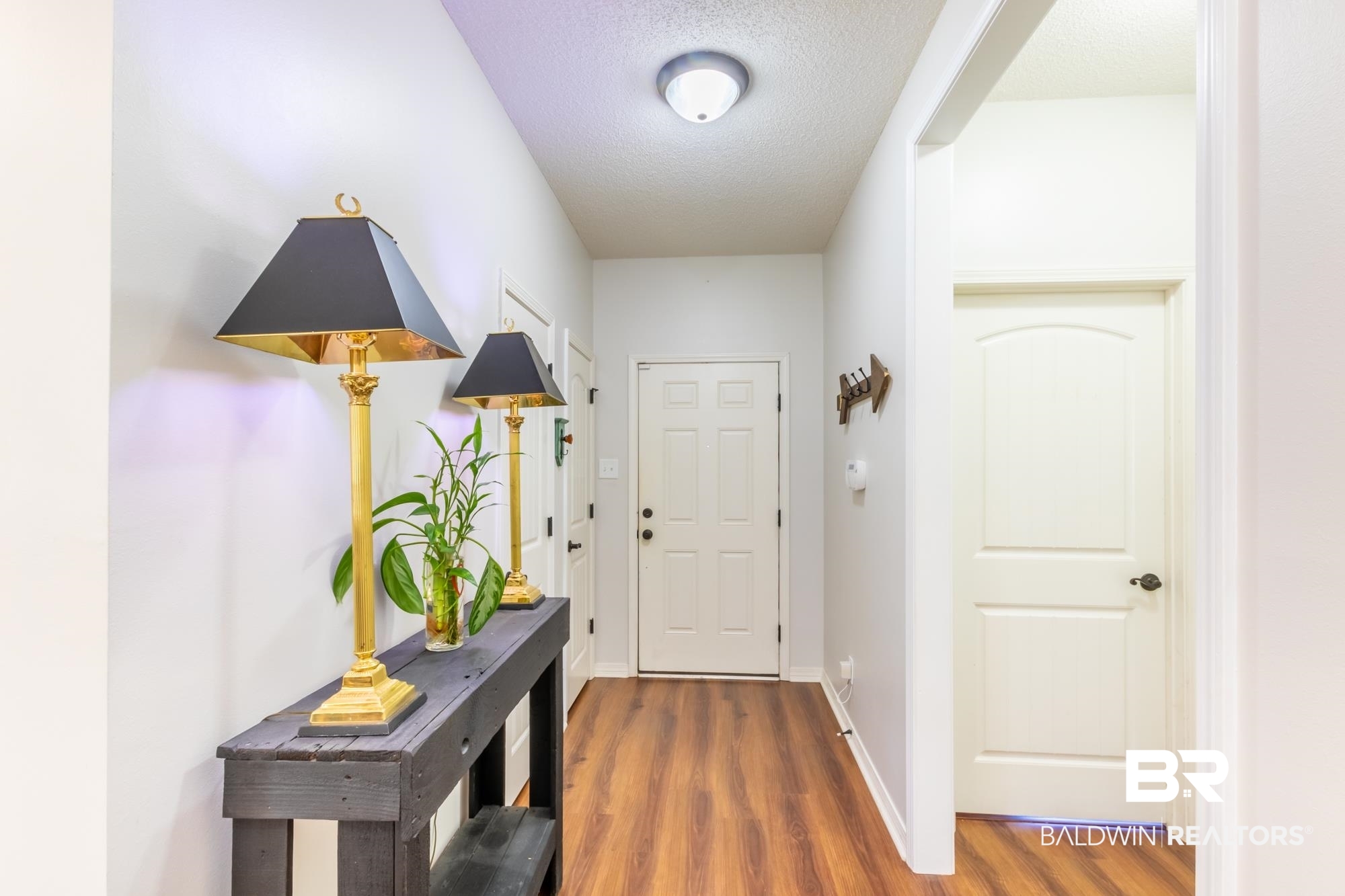 773 Wesley Avenue Mobile, AL 36609 - Photo 3 of 37