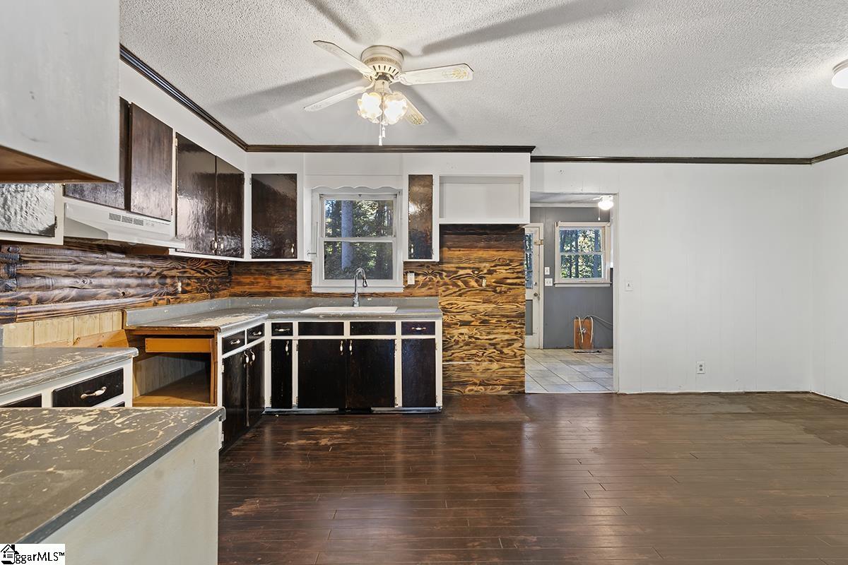 1787 Bull Hill Road Gray Court, SC 29645 - Photo 6 of 16 Gallery Image 6