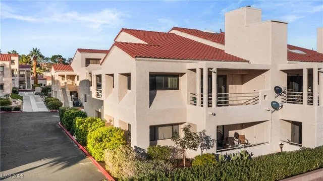 $214,900 | 3883 Desert Marina Drive, Unit 246, Laughlin, NV 89029