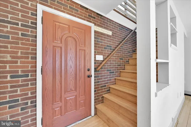 $315,000 | 109 East Pine Street, Ephrata, PA 17522