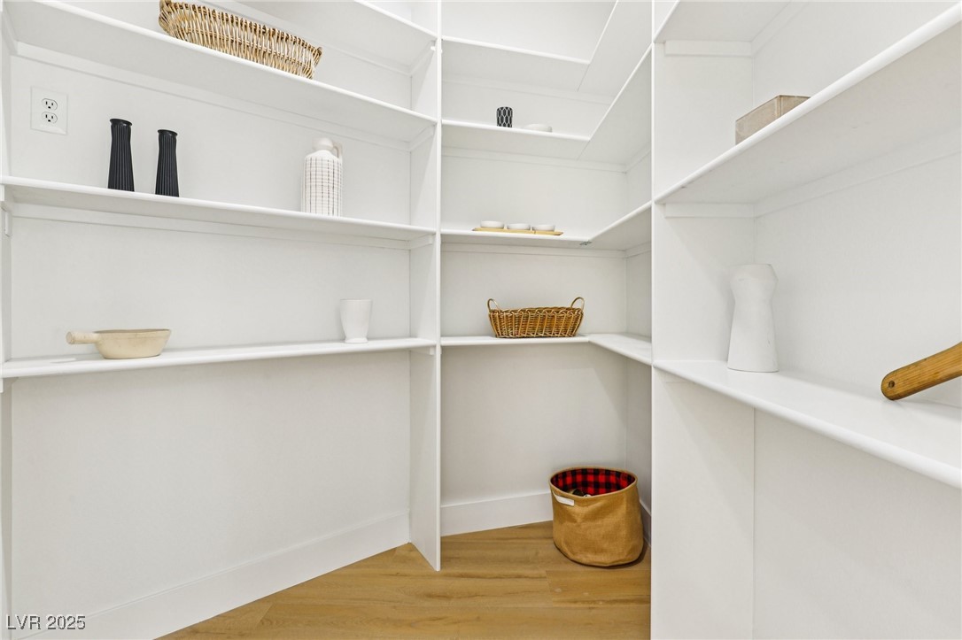2469 Sun Reef Road Las Vegas, NV 89128 - Photo 56 of 93 View of pantry