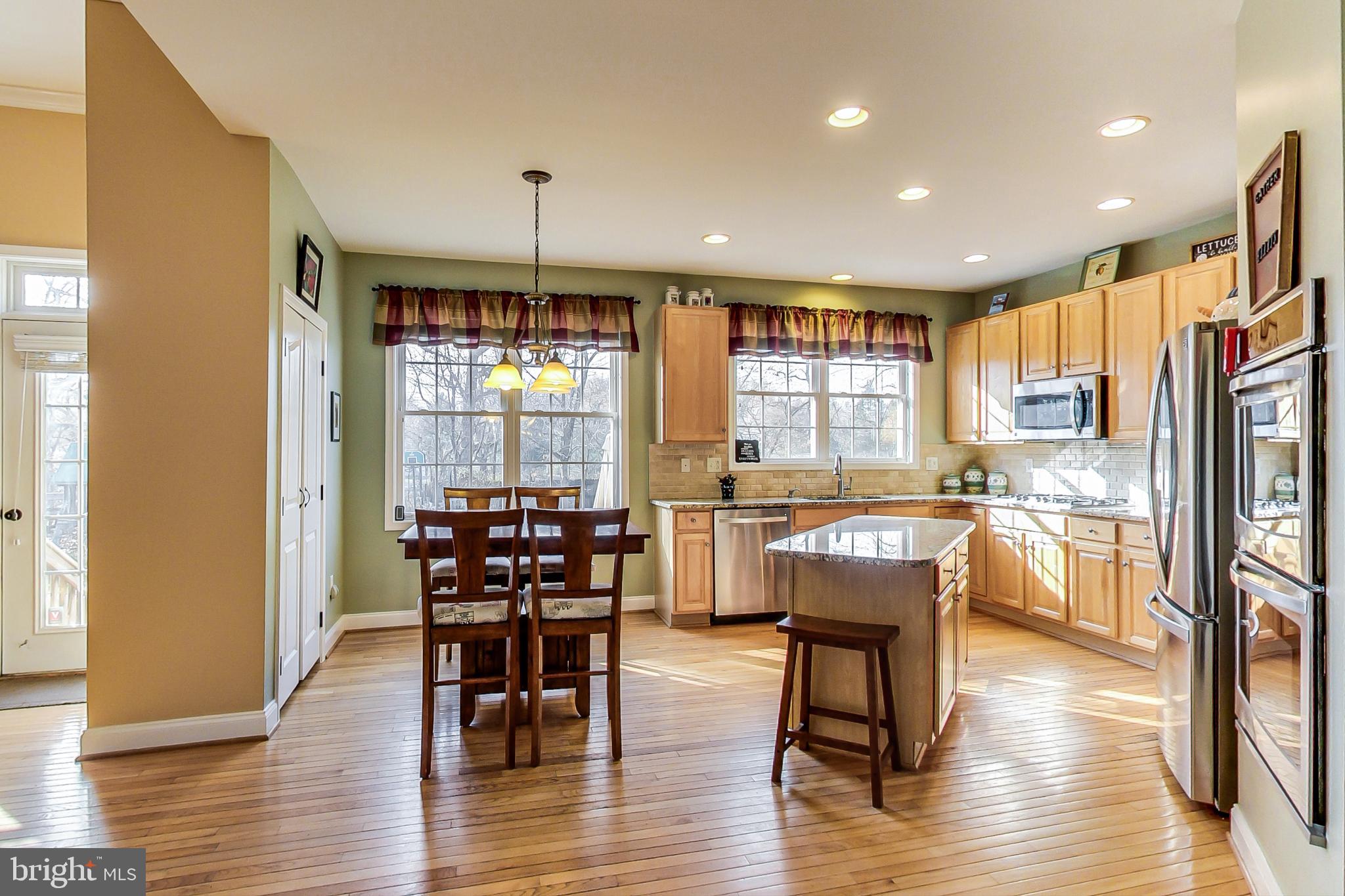 2920 New Rover Road West Friendship, MD 21794 - Photo 12 of 76 Updated kitchen