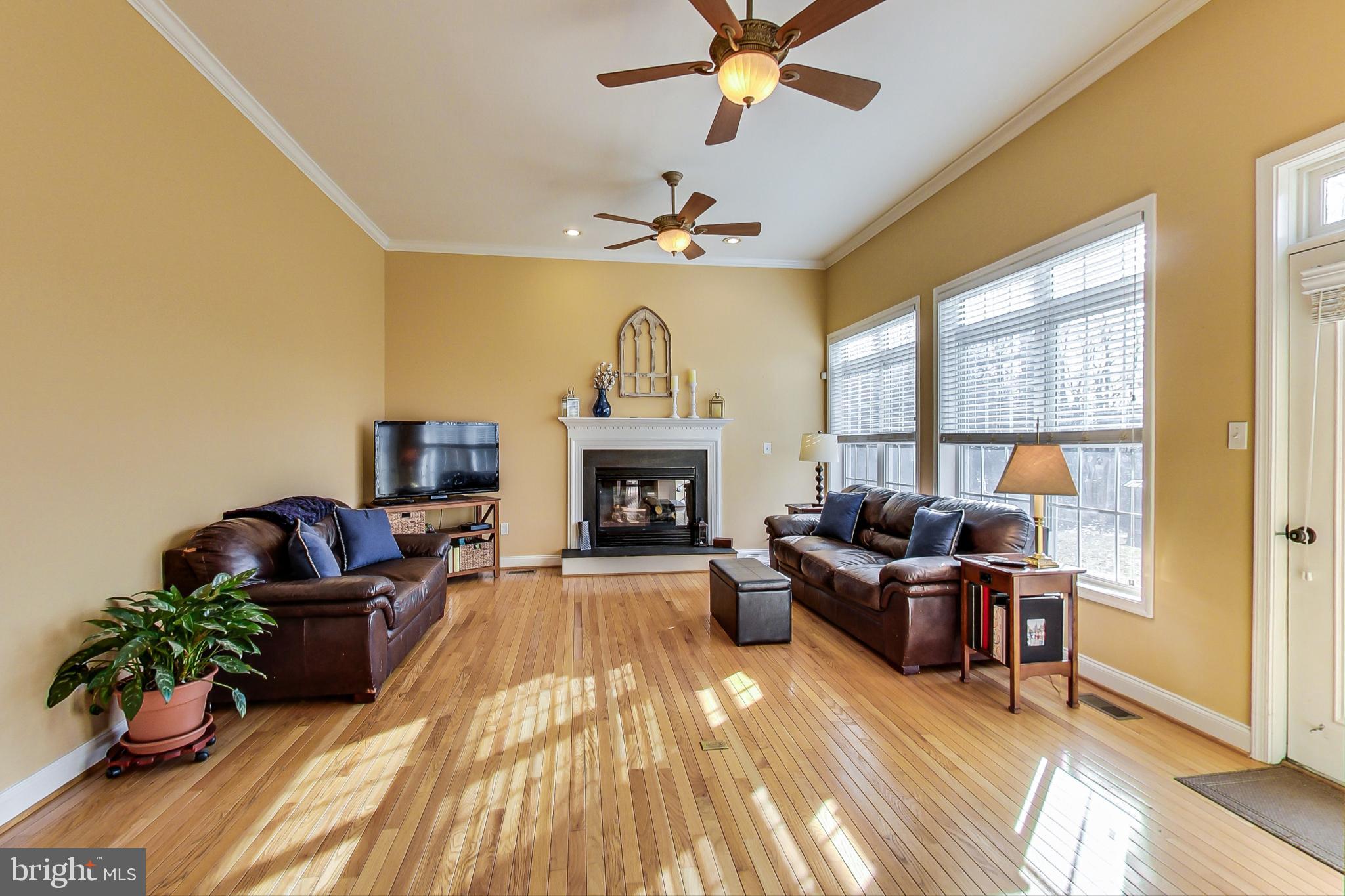 2920 New Rover Road West Friendship, MD 21794 - Photo 18 of 76 First floor family room