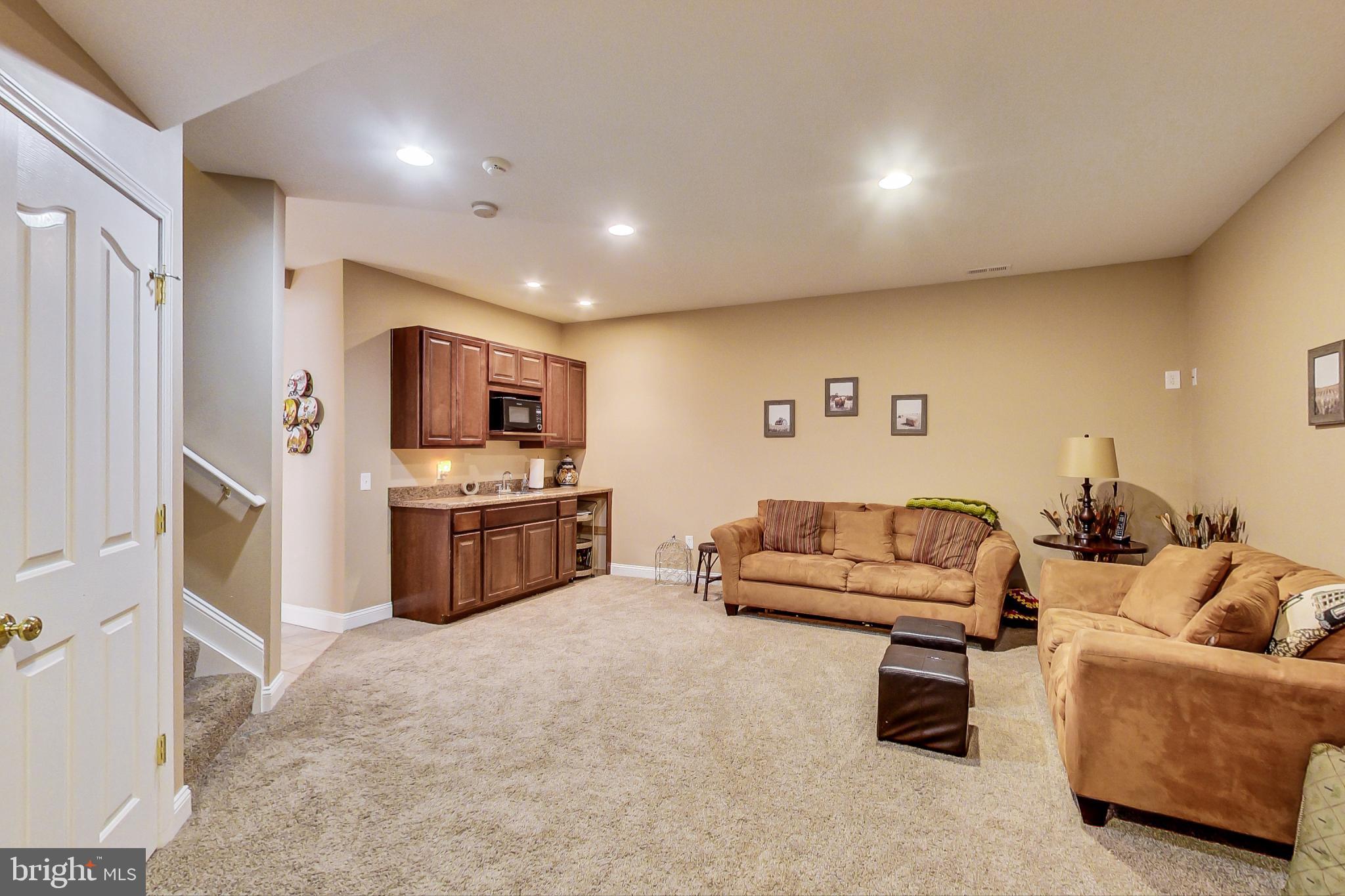 2920 New Rover Road West Friendship, MD 21794 - Photo 51 of 76 Rec Room with wet bar