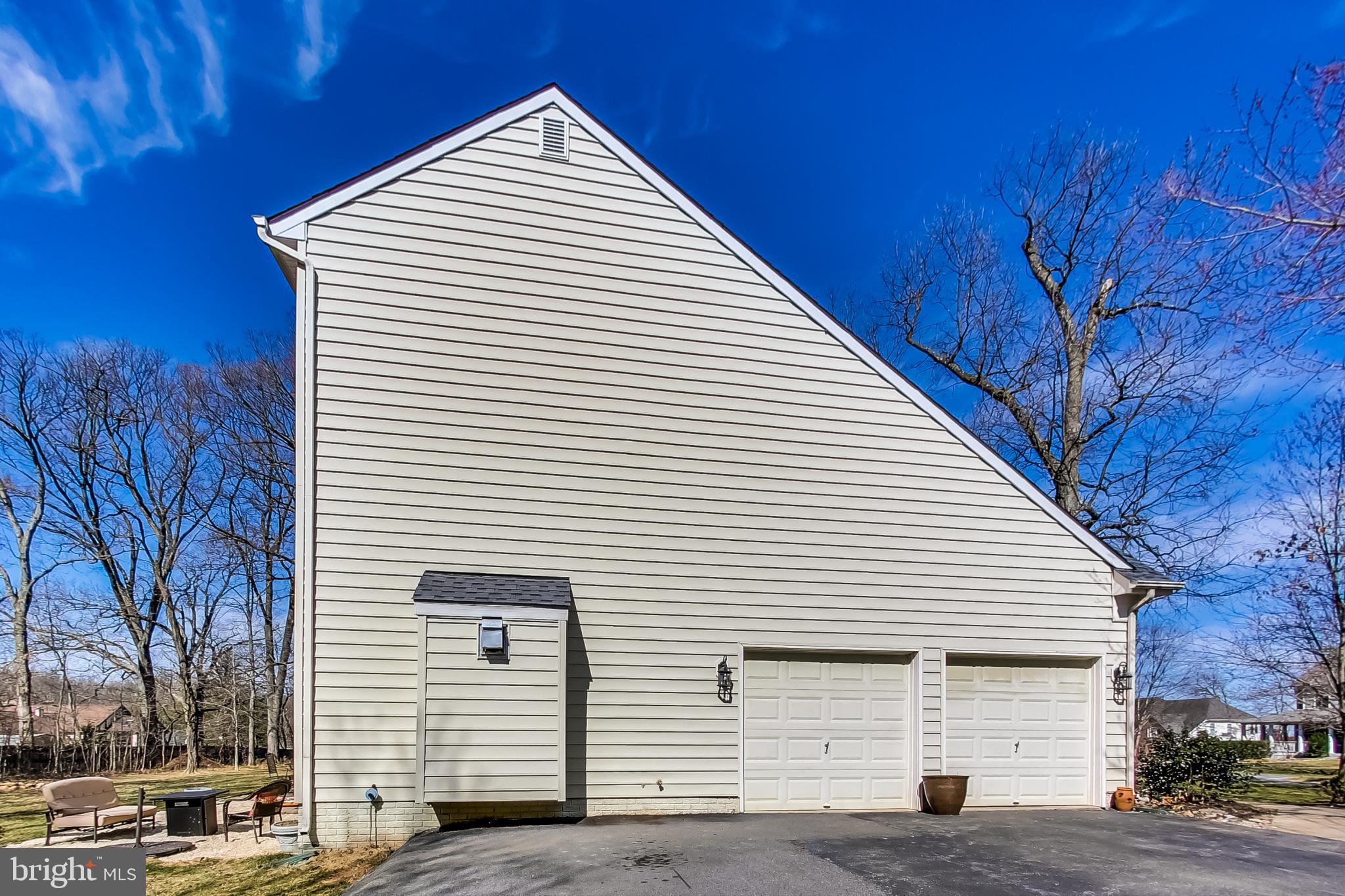 2920 New Rover Road West Friendship, MD 21794 - Photo 61 of 76 Side entry garage