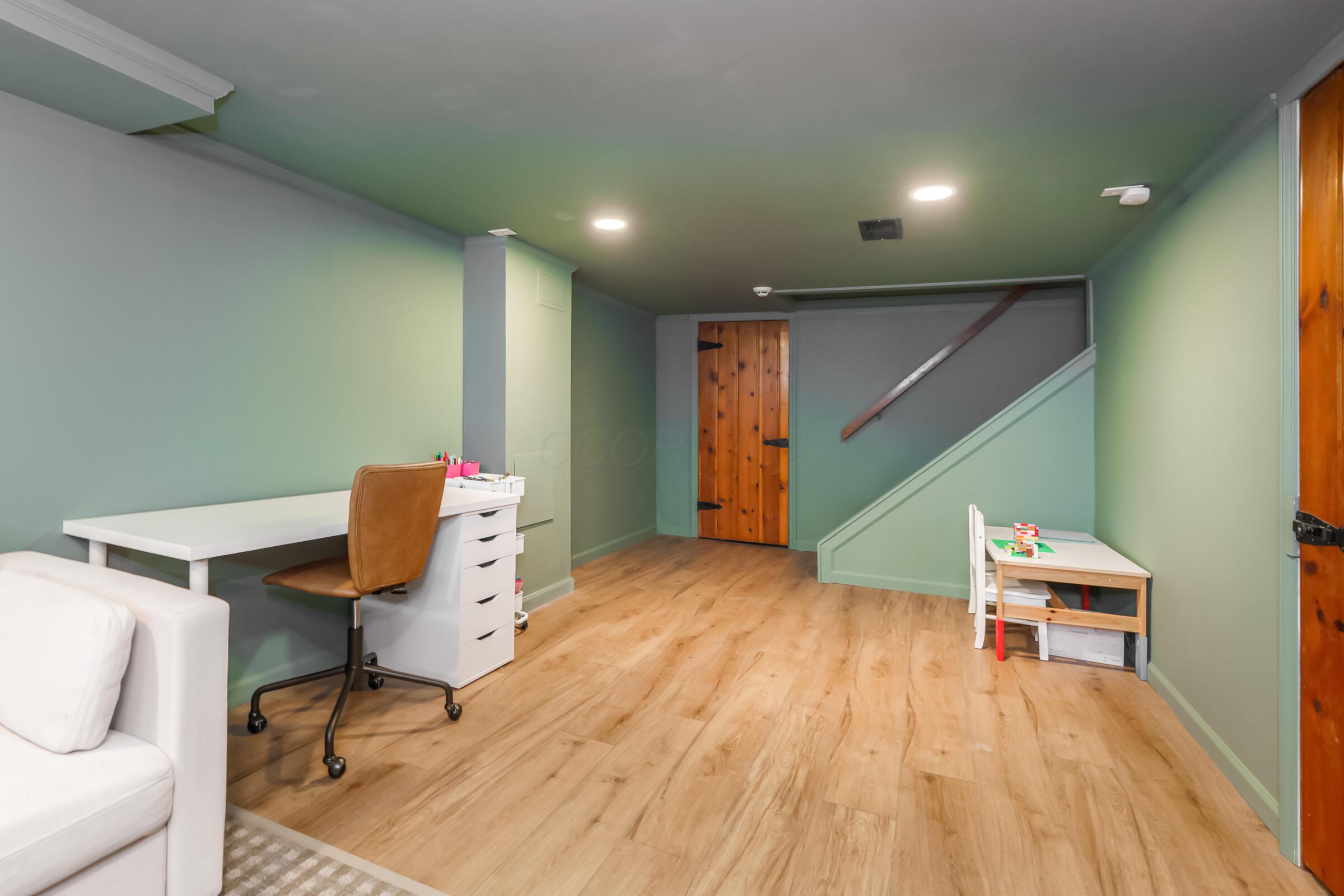 284 South Stanwood Road Columbus, OH 43209 - Photo 49 of 60 Lower Level Rec Room