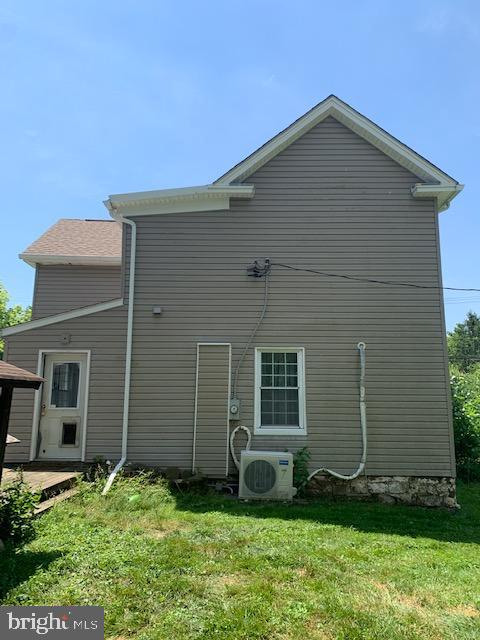 3718 Clay Street Point of Rocks, MD 21777 - Photo 5 of 24