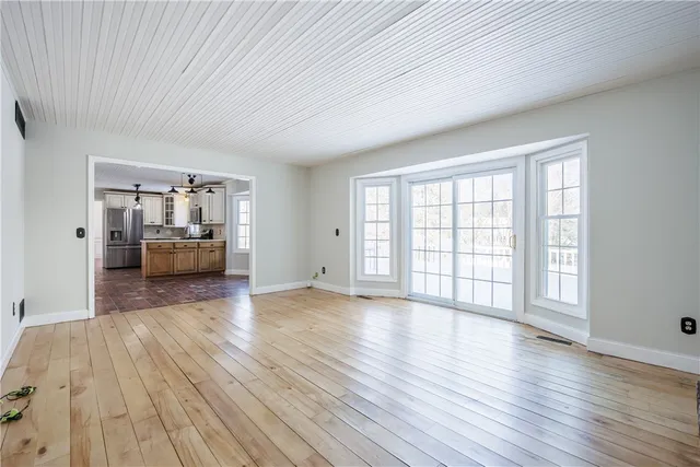 $279,900 | 20 Ashwood Knoll, Chili, NY 14624