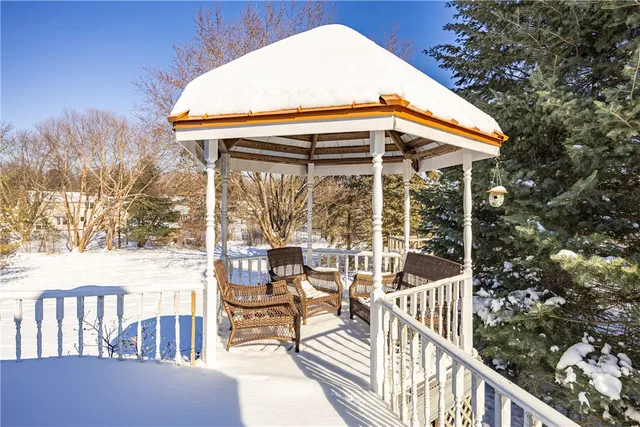 $279,900 | 20 Ashwood Knoll, Chili, NY 14624