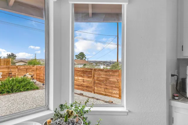 $274,499 | 7412 Maude Adams Avenue, Twentynine Palms, CA 92277