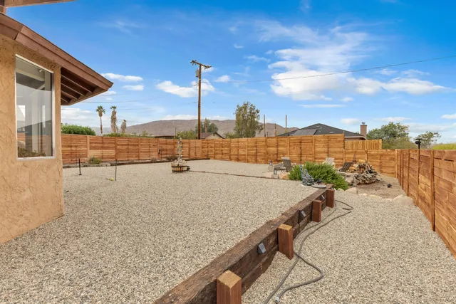 $274,499 | 7412 Maude Adams Avenue, Twentynine Palms, CA 92277