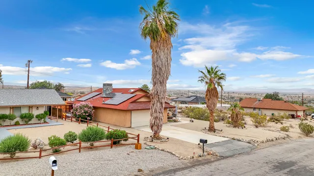 $274,499 | 7412 Maude Adams Avenue, Twentynine Palms, CA 92277
