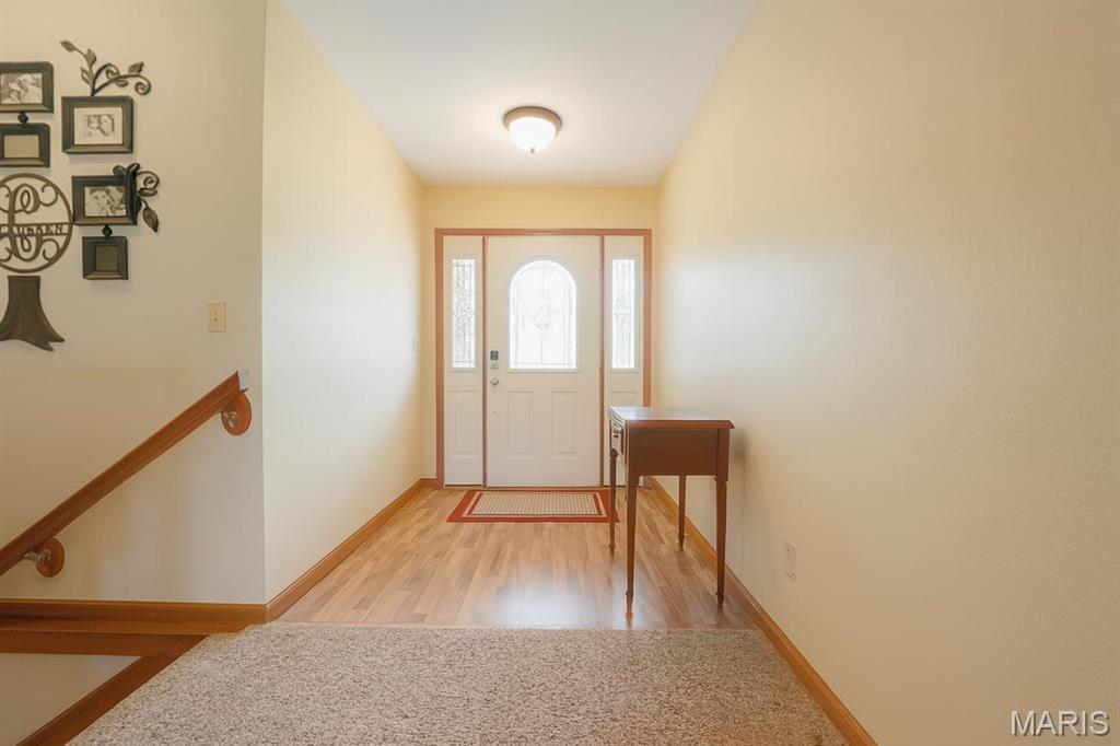 9205 Ebbie Drive Brighton, IL 62012 - Photo 5 of 32