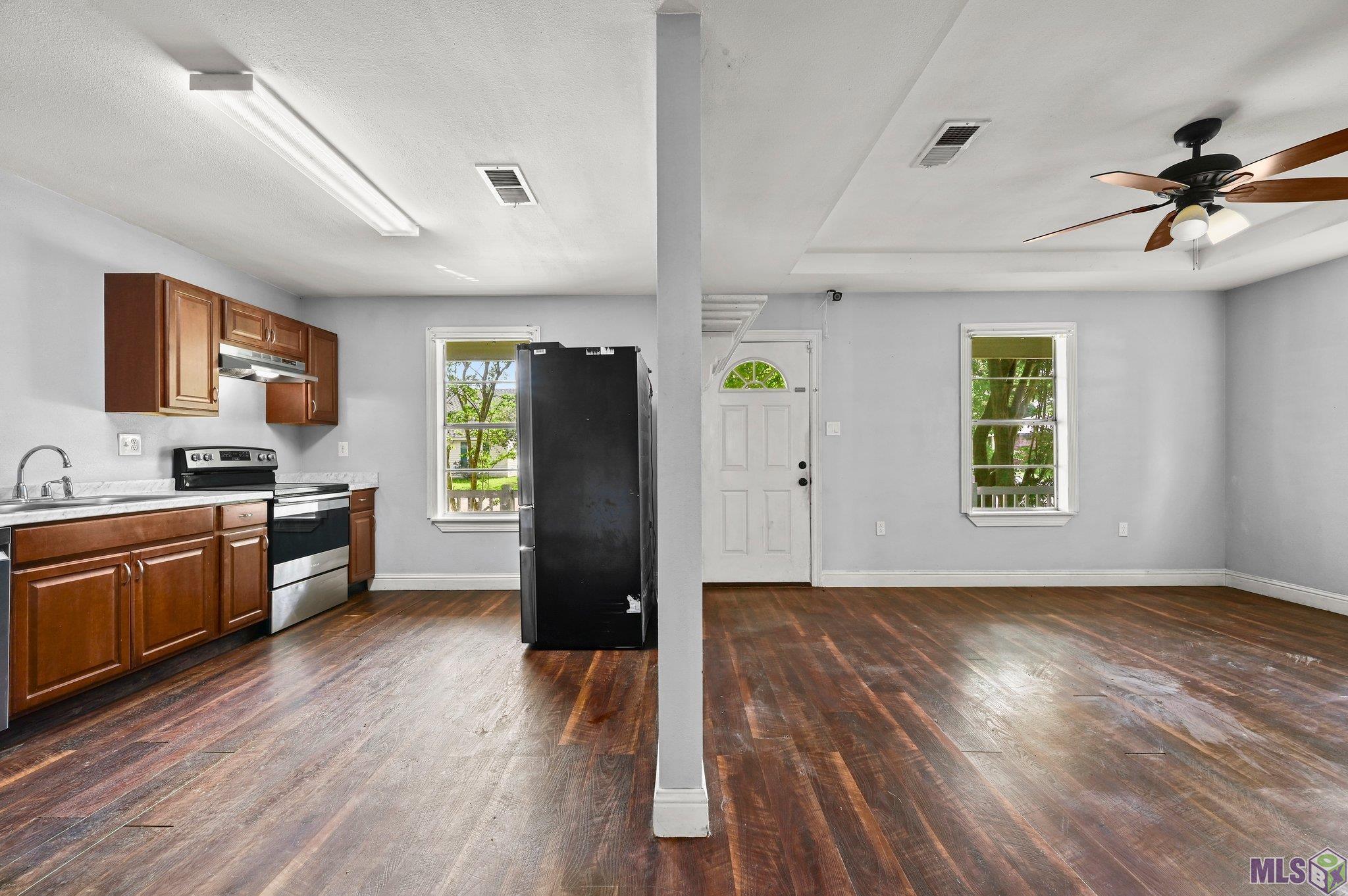 8710 Aubin Road Denham Springs, LA 70726 - Photo 4 of 17 Gallery Image 4