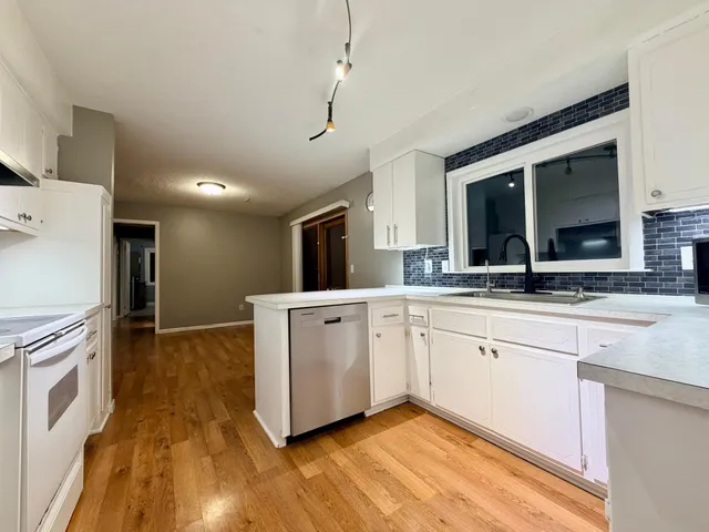 $344,900 | 208 Northwest 3rd Street, Forest Lake, MN 55025