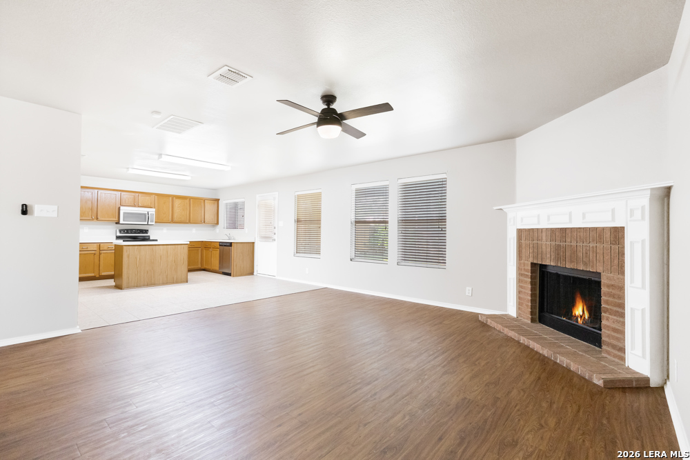 13415 Rhodes Villa San Antonio, TX 78249 - Photo 7 of 25