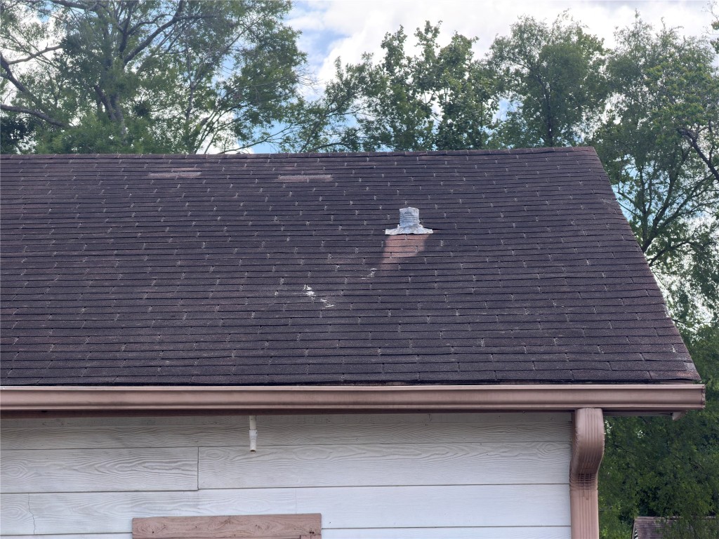 619 Burke Road Pasadena, TX 77506 - Photo 19 of 23 ROOF OF MAIN HOUSE