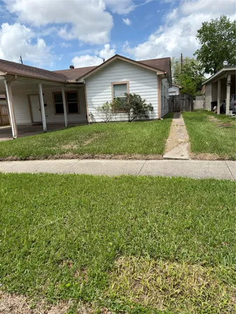 $150,000 | 619 Burke Road, Pasadena, TX 77506