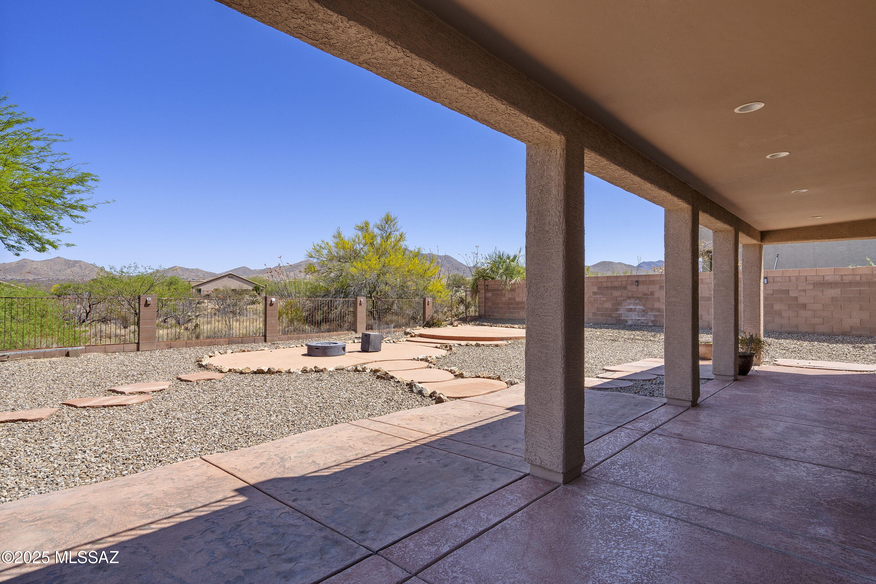 17533 South Indigo Crest Pass Vail, AZ 85641 - Photo 9 of 30