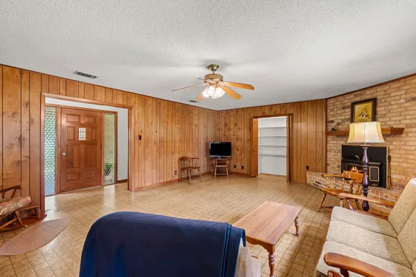 $1,695,000 | 3511 Wyldwood Road, Austin, TX 78739