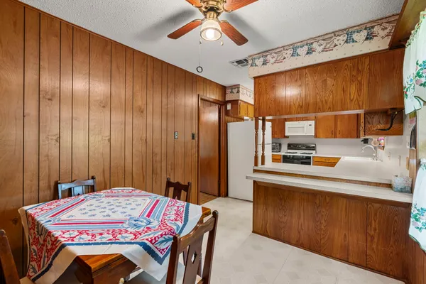 $1,695,000 | 3511 Wyldwood Road, Austin, TX 78739