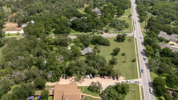 $1,695,000 | 3511 Wyldwood Road, Austin, TX 78739