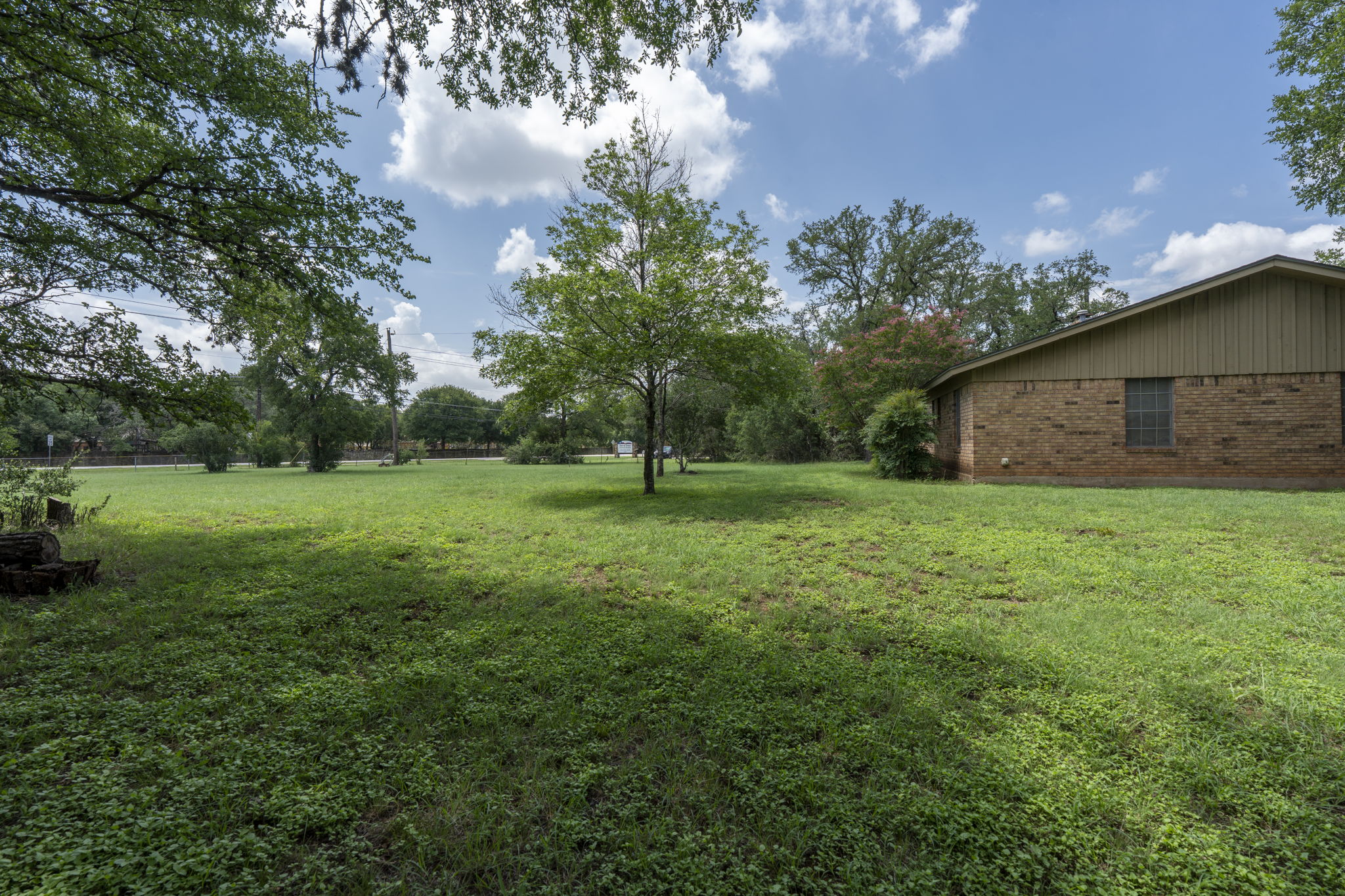 3511 Wyldwood Road Austin, TX 78739 - Photo 37 of 40 View of grassy yard
