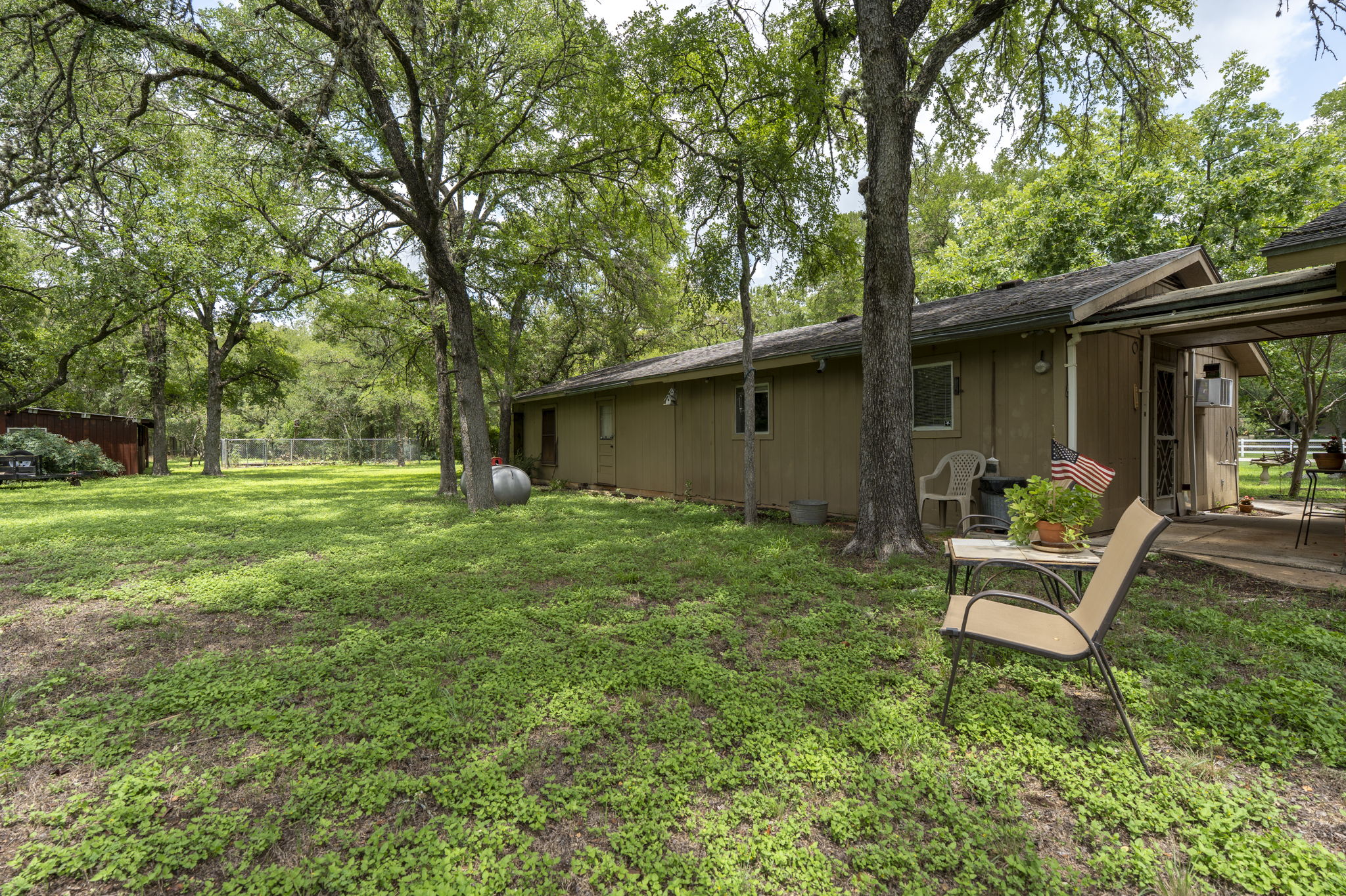 3511 Wyldwood Road Austin, TX 78739 - Photo 39 of 40 View of yard