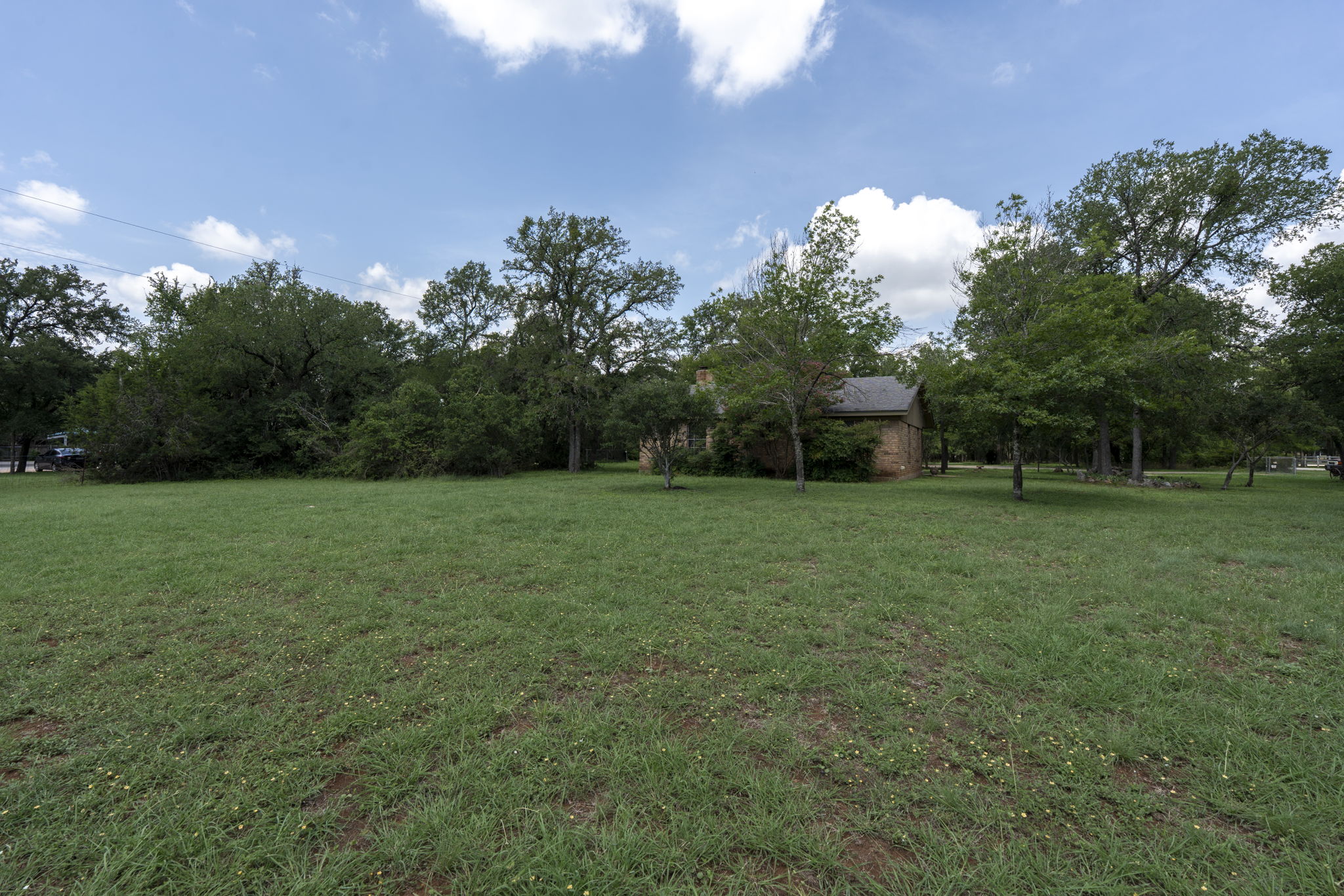 3511 Wyldwood Road Austin, TX 78739 - Photo 9 of 40 View of grassy yard