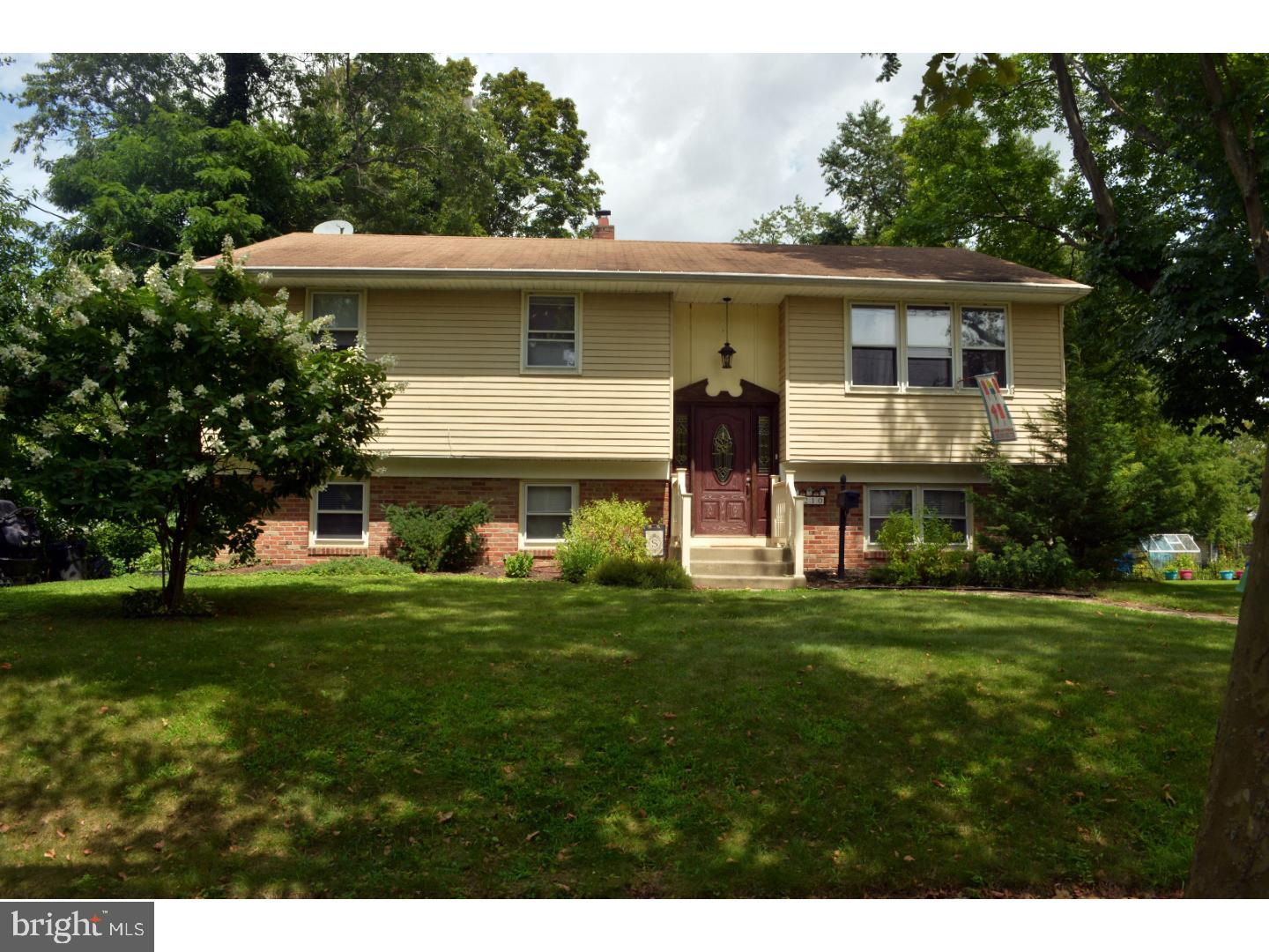 210 Union Avenue Delanco, NJ 08075 - Photo 3 of 20 Exterior Front