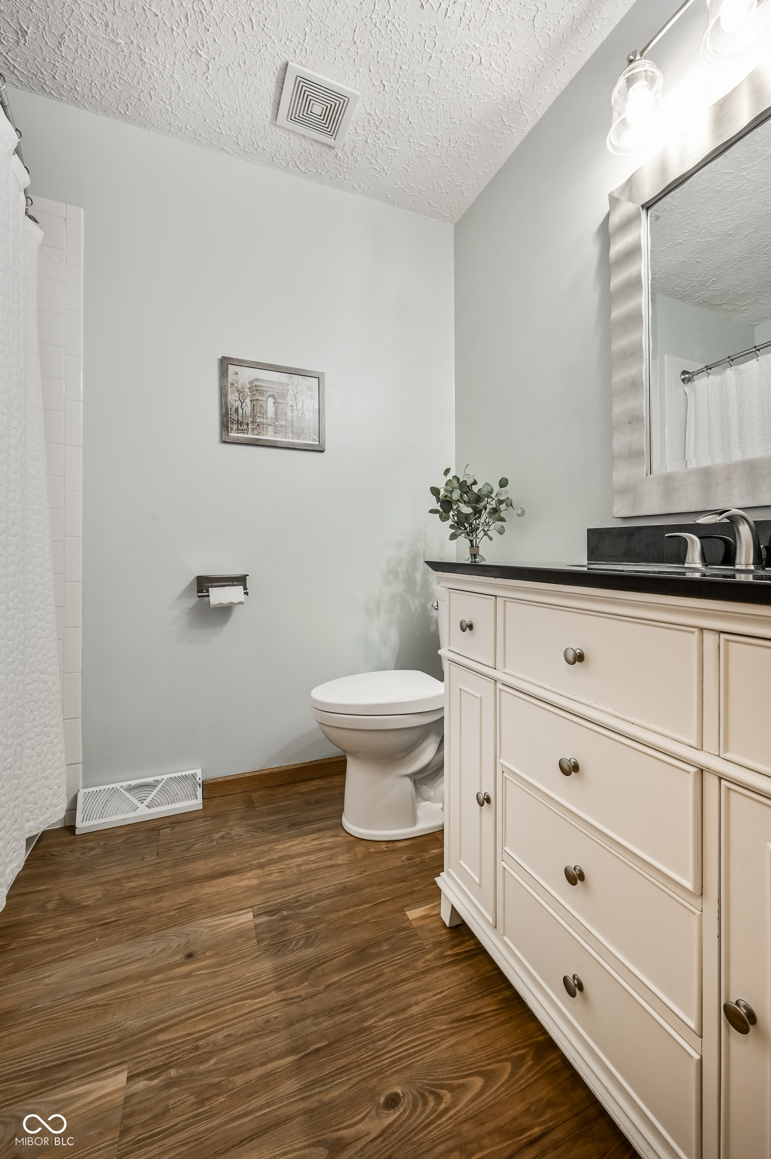 625 Valley Way Road Greenwood, IN 46142 - Photo 23 of 29 Gallery Image 23