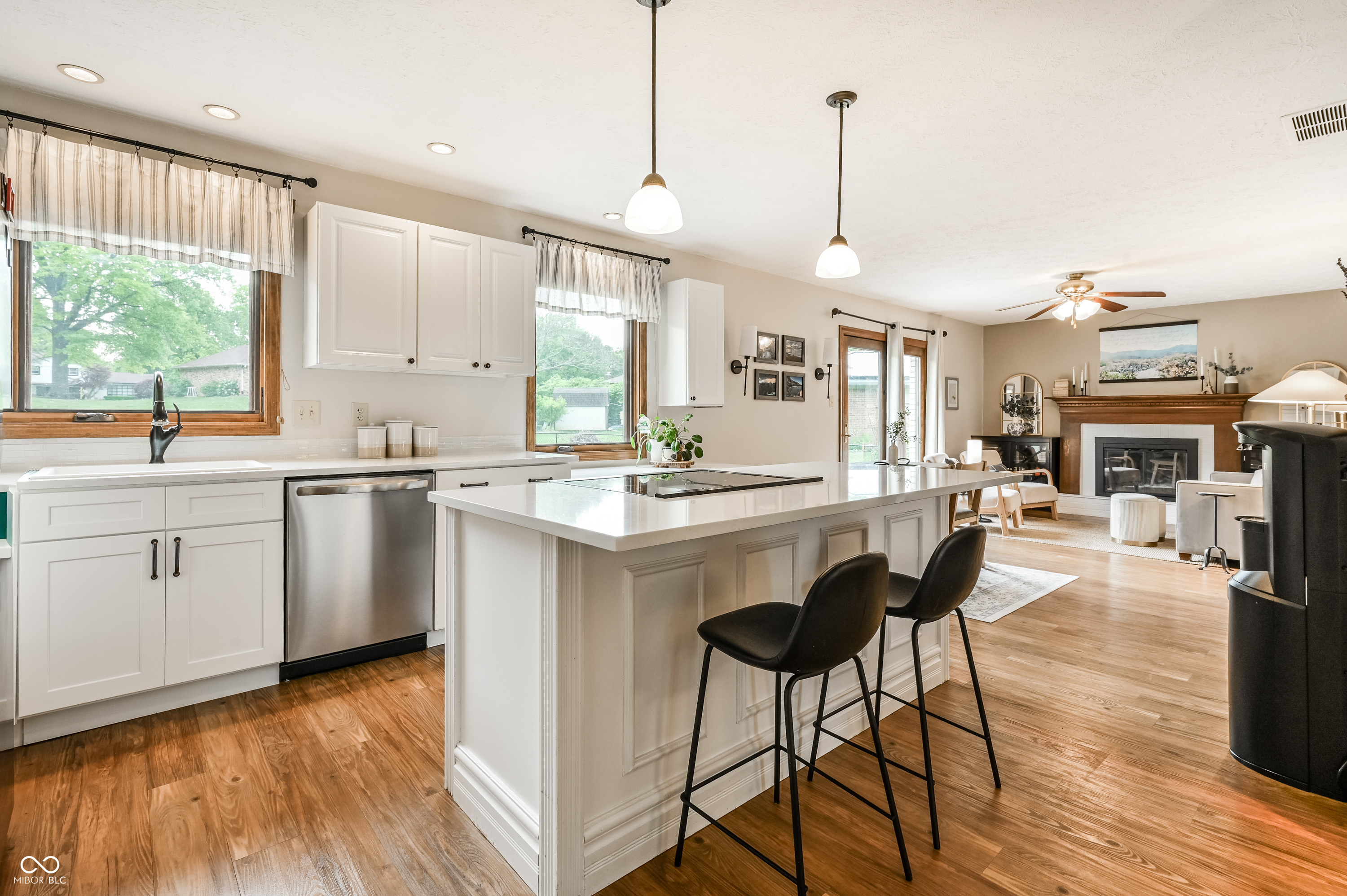 625 Valley Way Road Greenwood, IN 46142 - Photo 10 of 29 Gallery Image 10