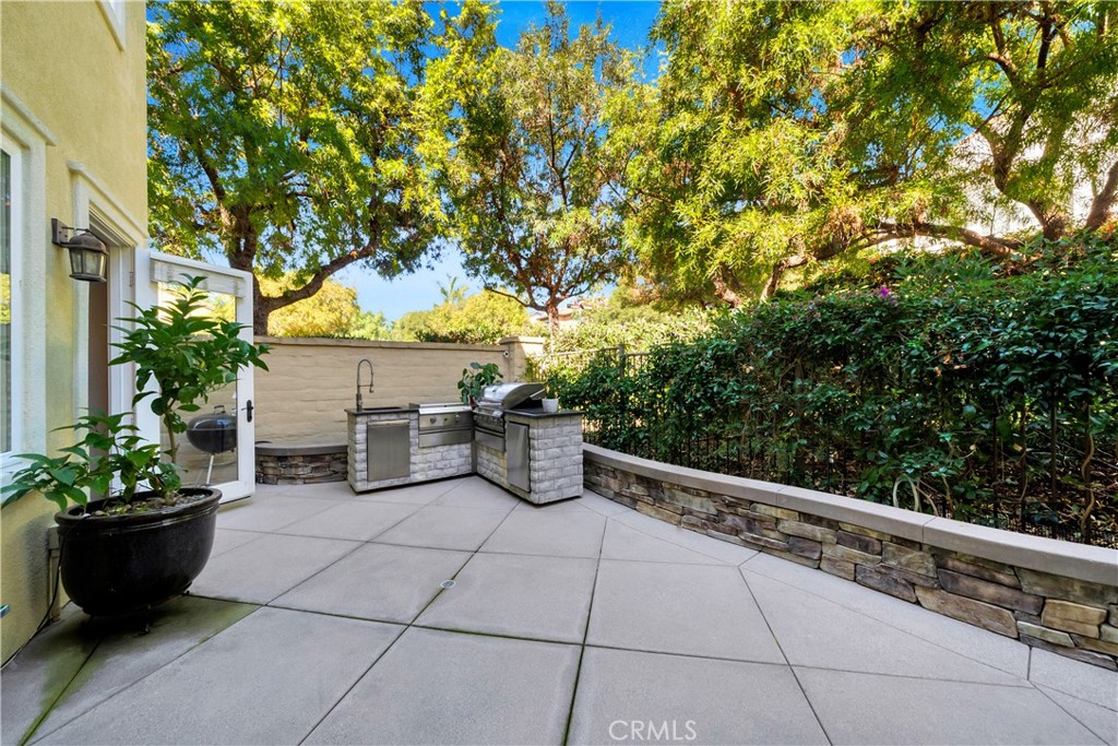 1 Via Santander San Clemente, CA 92673 - Photo 29 of 48 a view of a terrace with sitting area