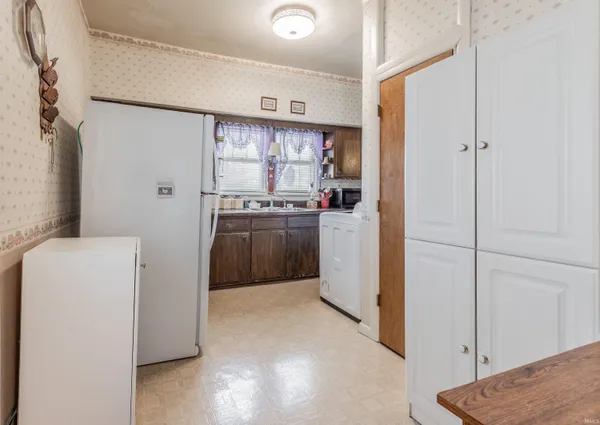 $124,900 | 321 East Chestnut Street, Boonville, IN 47601