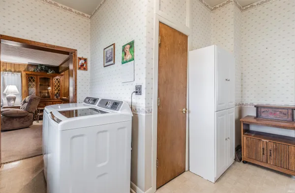 $124,900 | 321 East Chestnut Street, Boonville, IN 47601