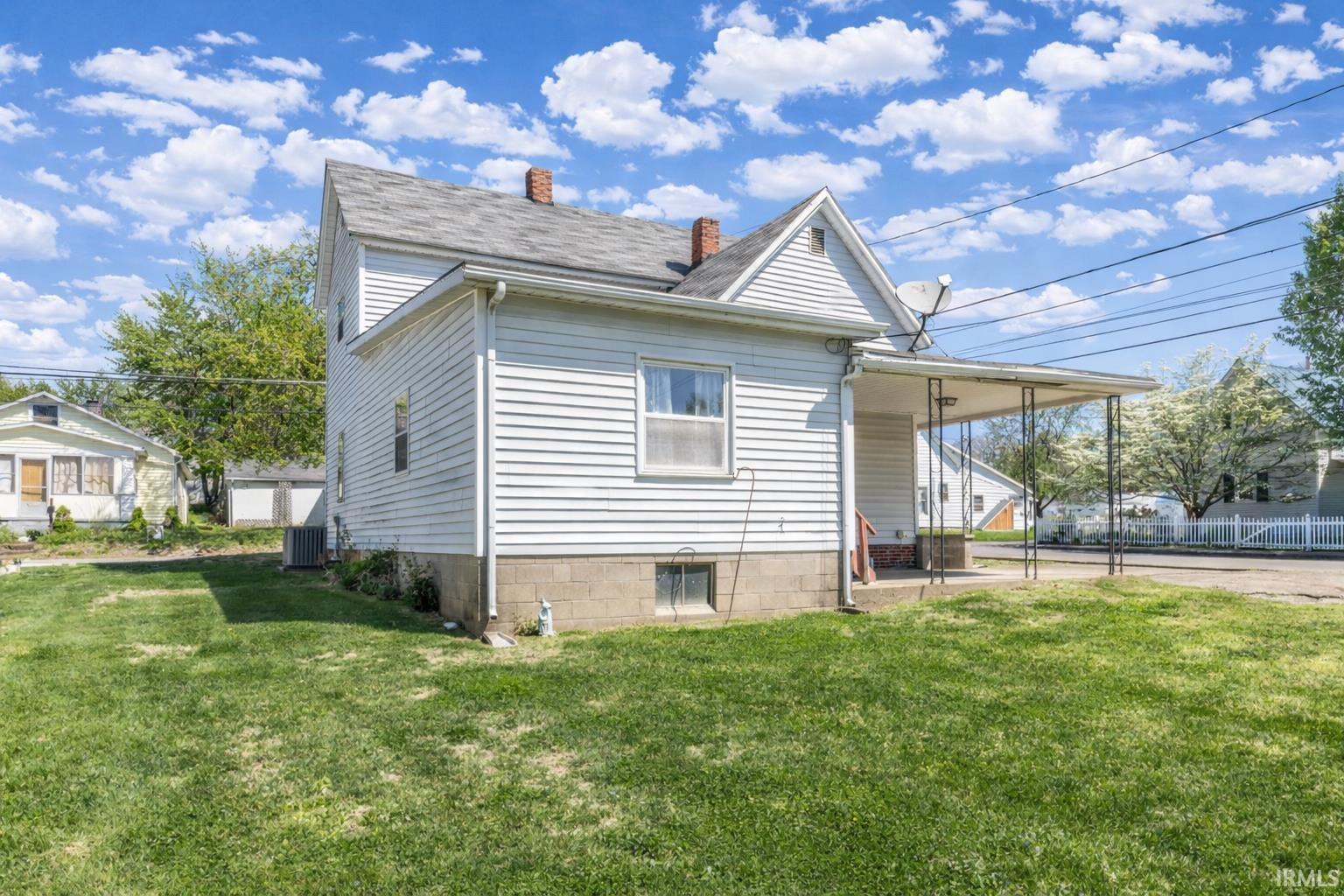 321 East Chestnut Street Boonville, IN 47601 - Photo 6 of 26